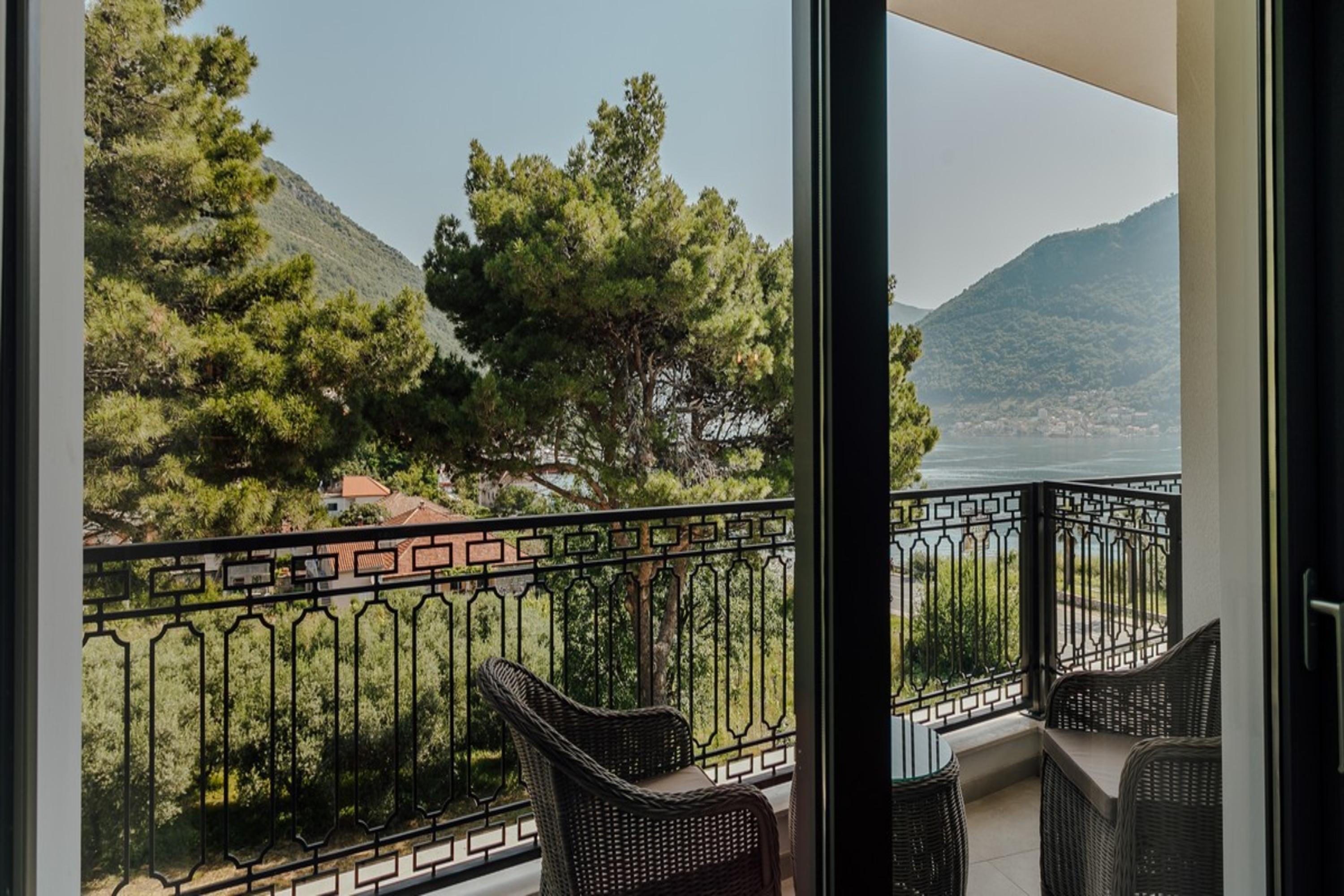 Boutique Hotel & Spa Casa Del Mare - Mediterraneo Herceg Novi Exterior photo